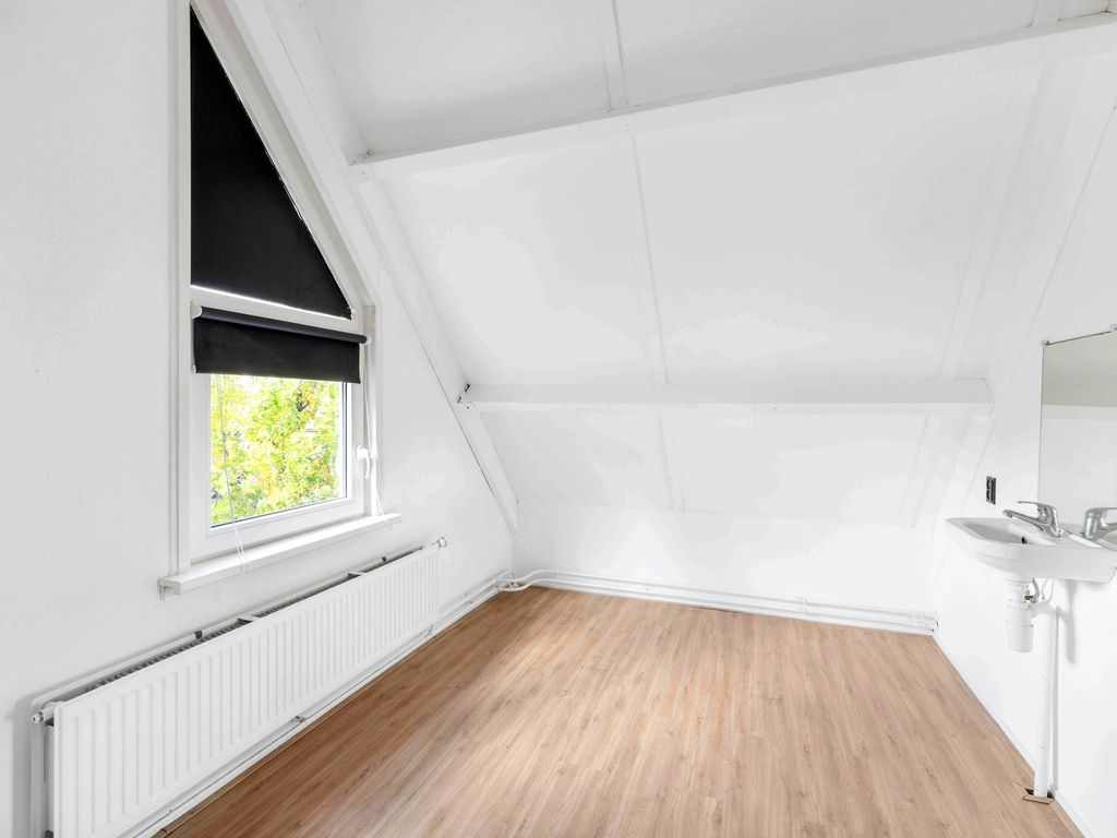 Gootepad 10, Brielle