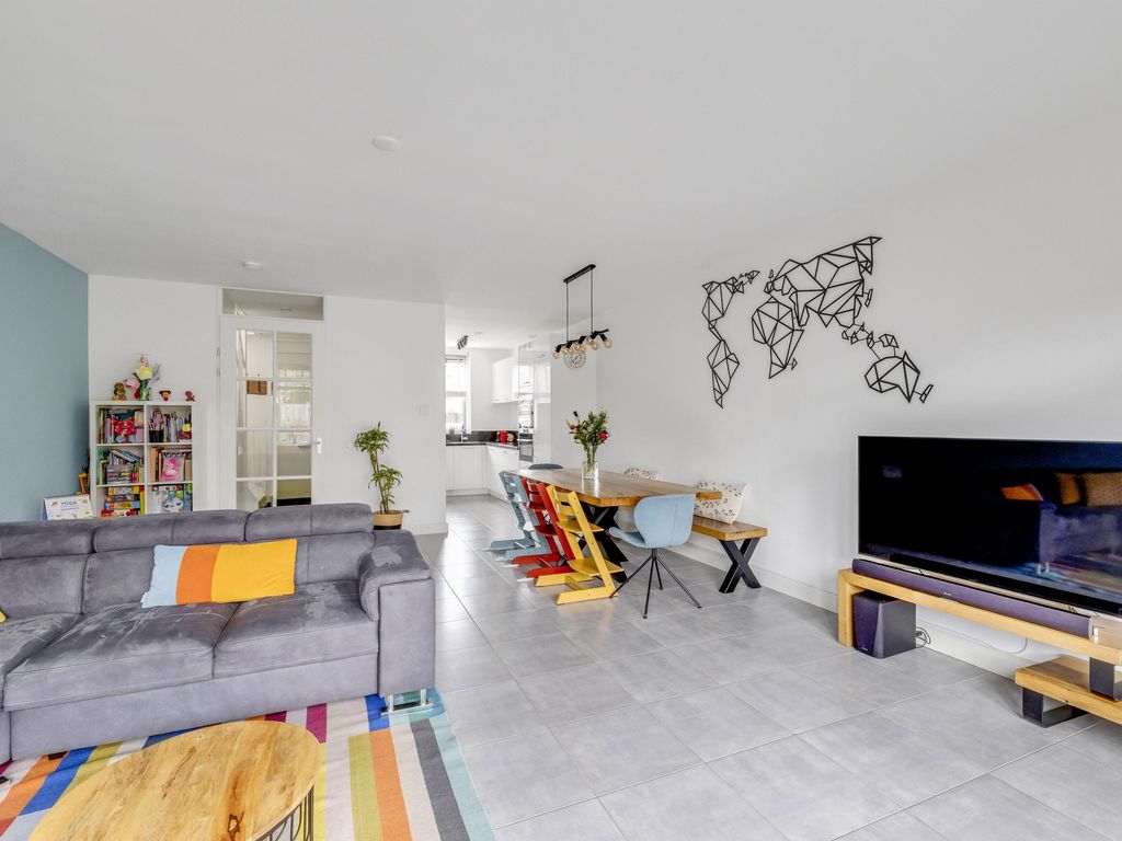 Baljuw 12, Brielle