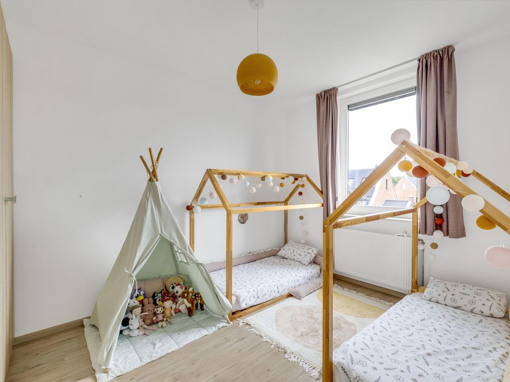 Baljuw 12, Brielle