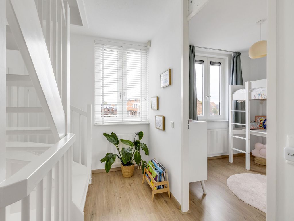 Baljuw 12, Brielle