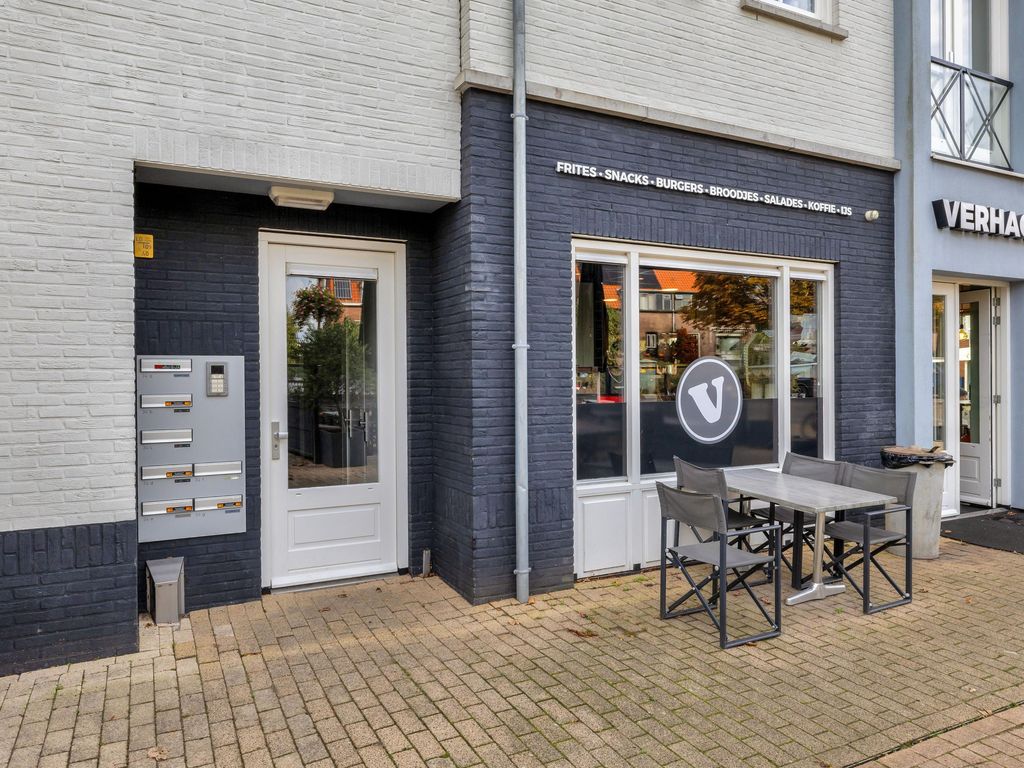 Raadhuislaan 34d, Rockanje