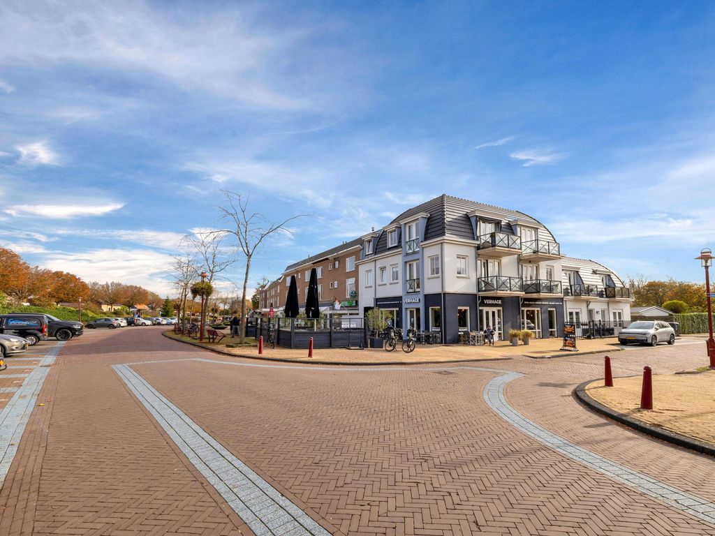 Raadhuislaan 34d, Rockanje