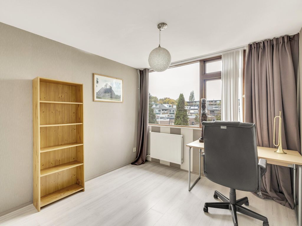 Merwedepad 45, Rozenburg