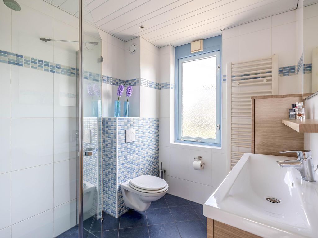 Jacob van Heemskerkstr 18, Hellevoetsluis