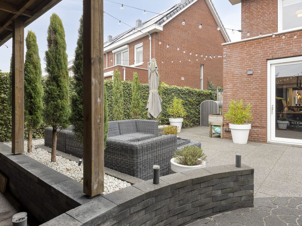 Berkenblad 14, Oostvoorne