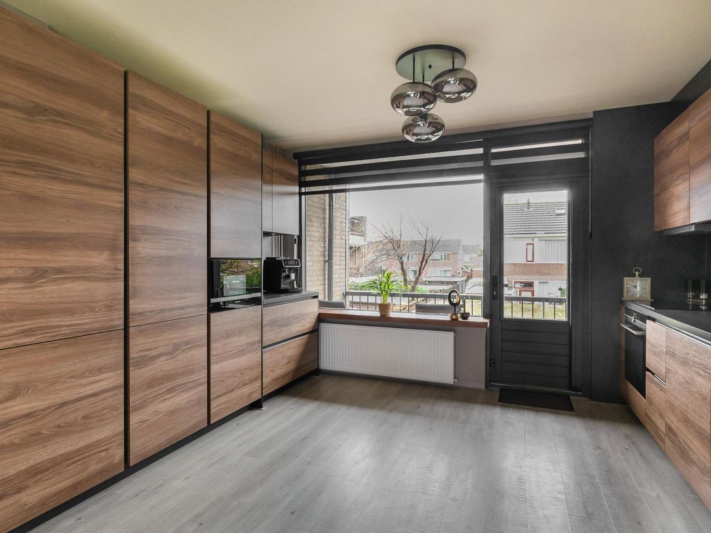 Anna-Hoevestraat 41, BRIELLE