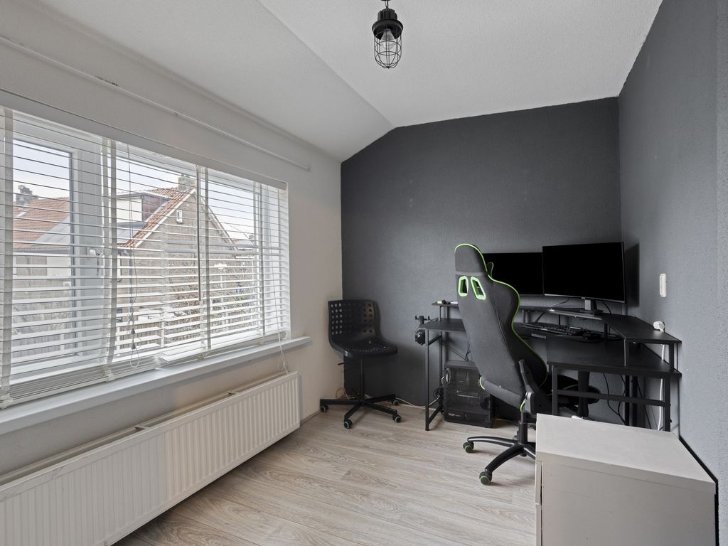 Piet Heinstraat 7, ROZENBURG