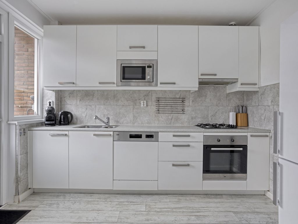 Piet Heinstraat 7, ROZENBURG