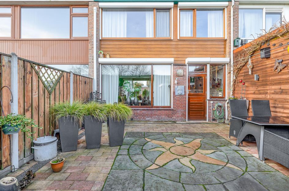 Ds Th Rijckewaerdstraat 25