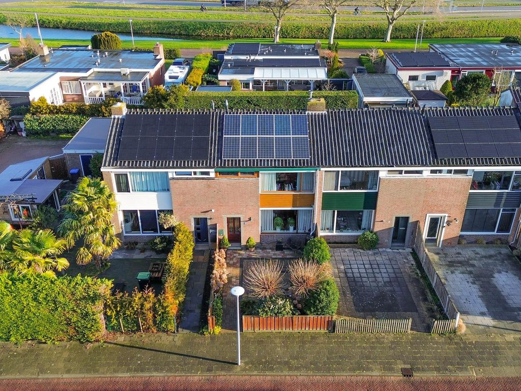 Ds Th Rijckewaerdstraat 25, BRIELLE