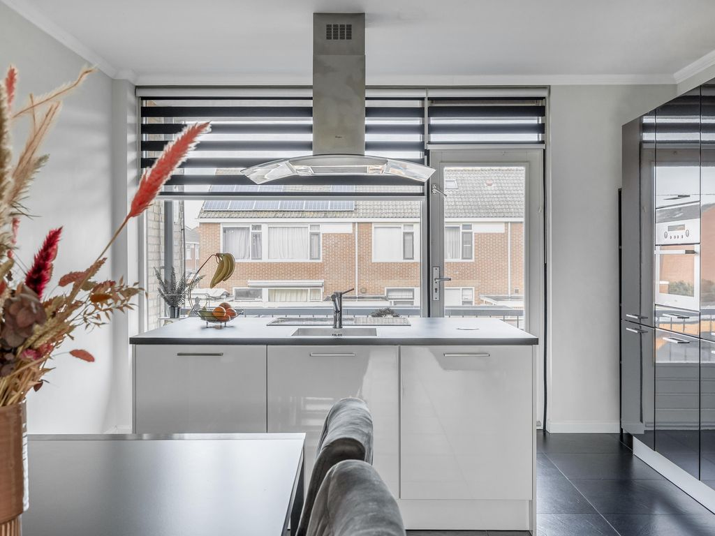 Welleweg 26, Brielle