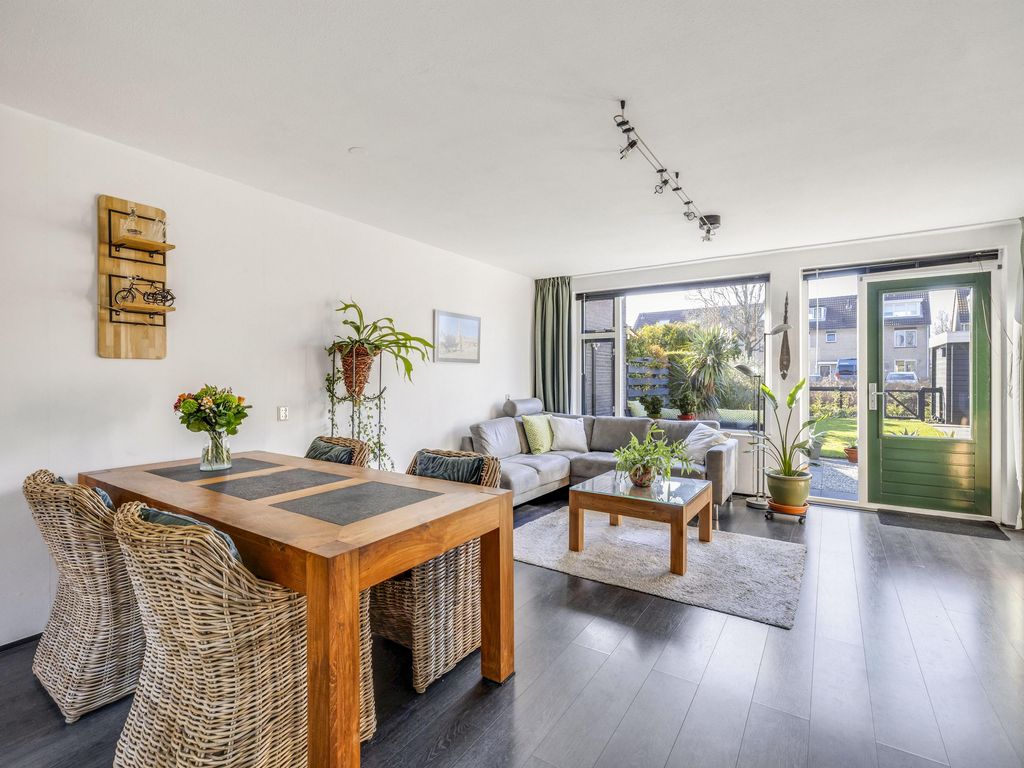 Kruisbooglaan 22, Oostvoorne