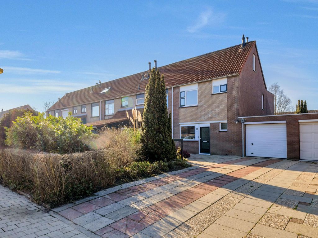 Kruisbooglaan 22, Oostvoorne