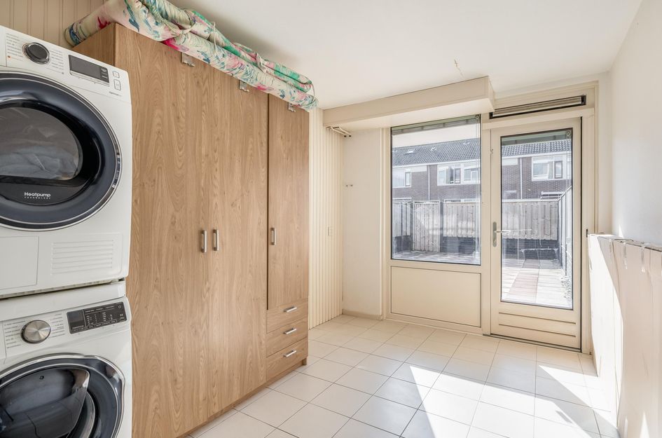 Frank van Borselenstraat 24