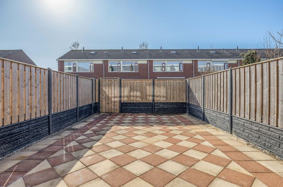 Frank van Borselenstraat 24