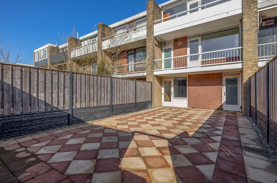 Frank van Borselenstraat 24