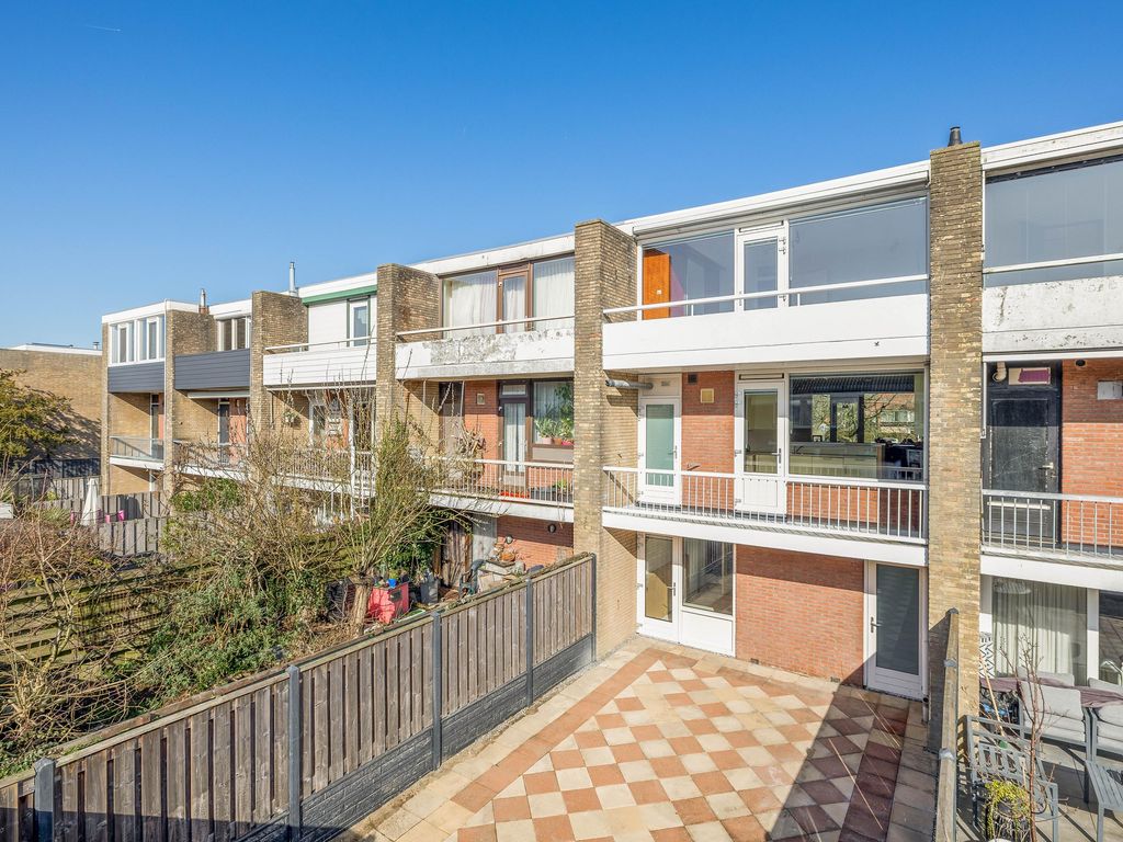 Frank van Borselenstraat 24, Brielle