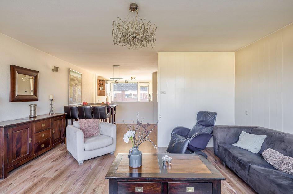 Frank van Borselenstraat 24