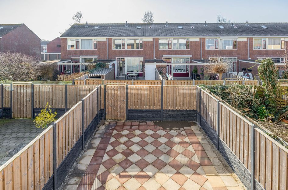 Frank van Borselenstraat 24