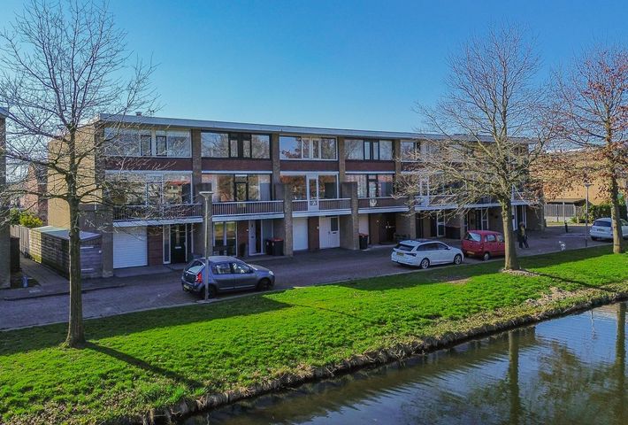 Frank van Borselenstraat 24