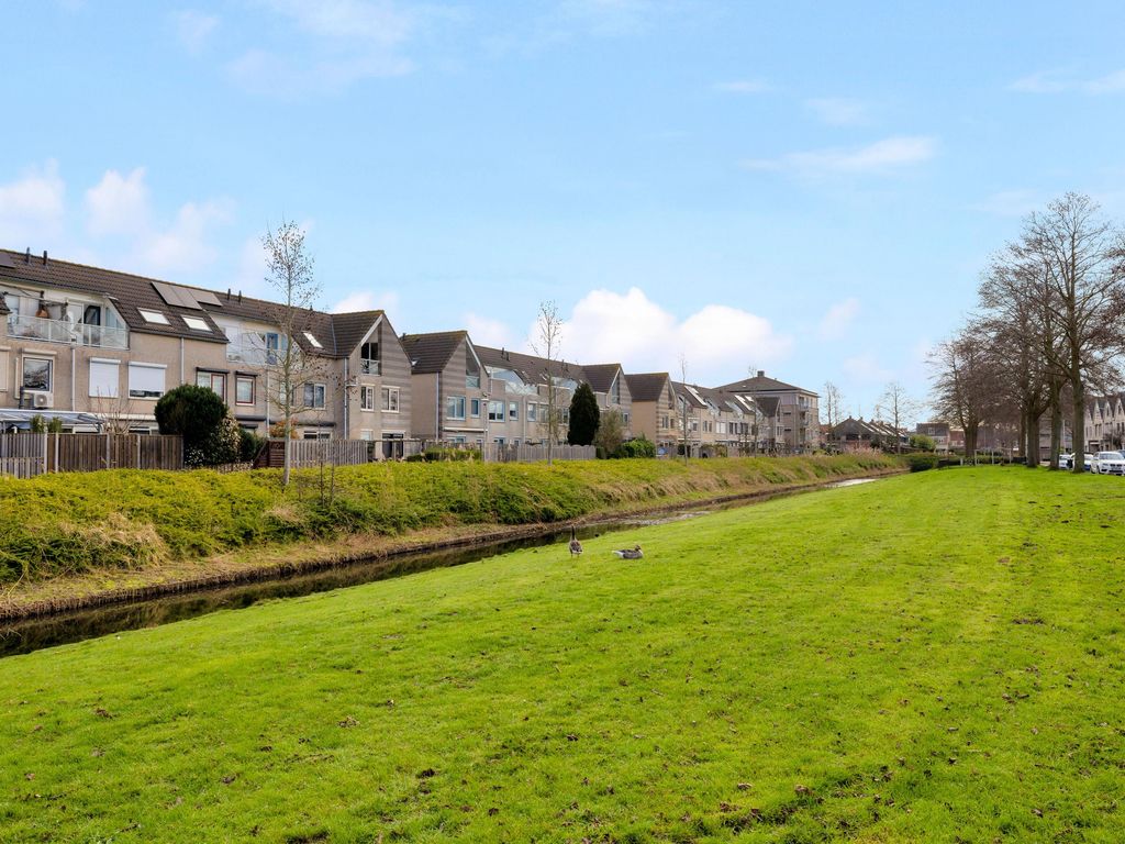 Brielse Rak 13, Brielle