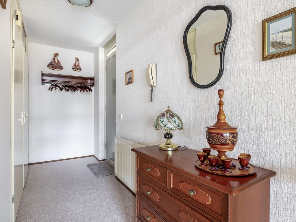 Krammer 32a, Brielle