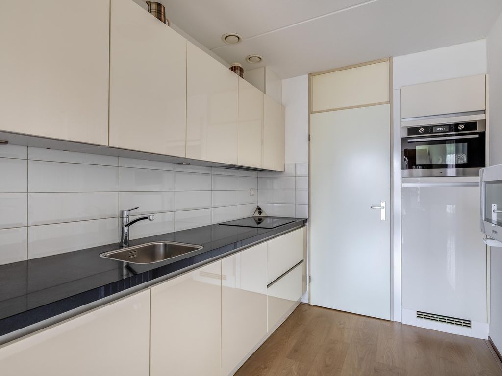 Krammer 32c, Brielle