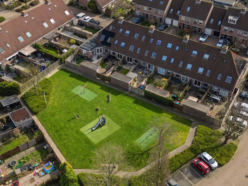 Sparregat 8, Brielle