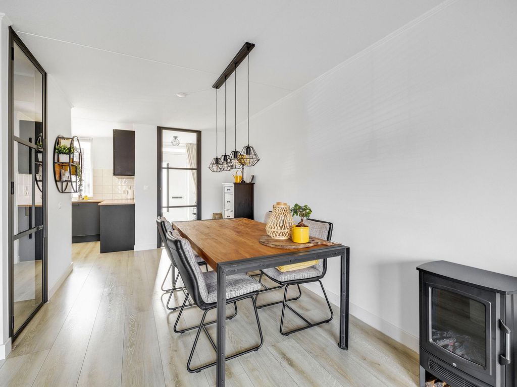 Sparregat 8, Brielle