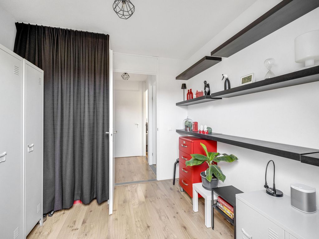 Sparregat 8, Brielle