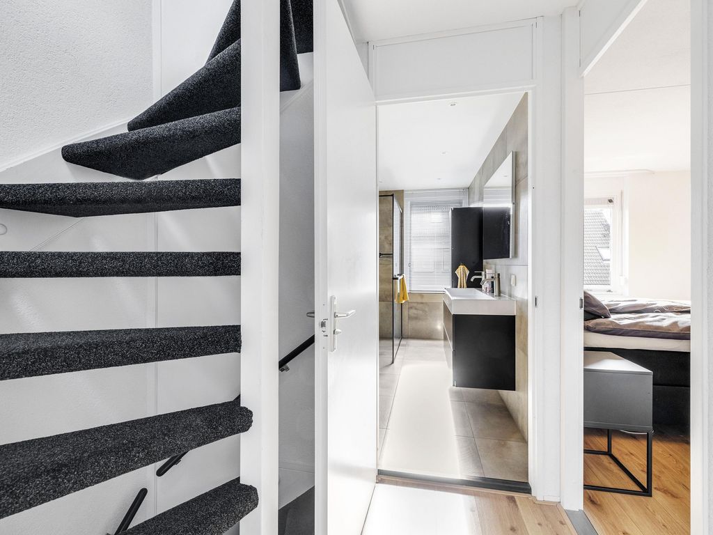 Sparregat 8, Brielle