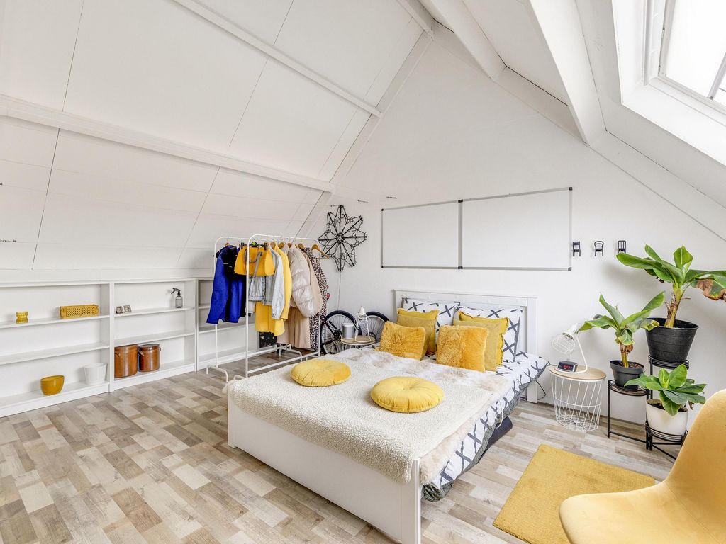 Sparregat 8, Brielle