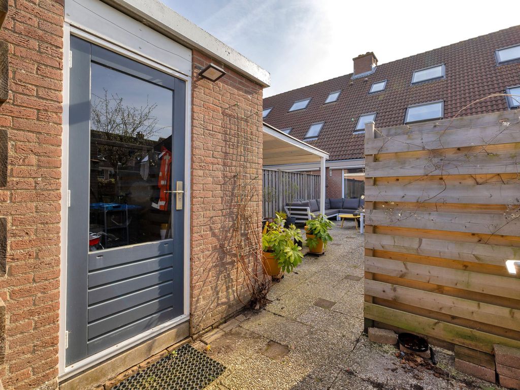 Sparregat 8, Brielle