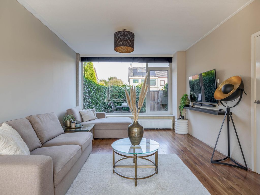 van Alkemadelaan 75, Brielle