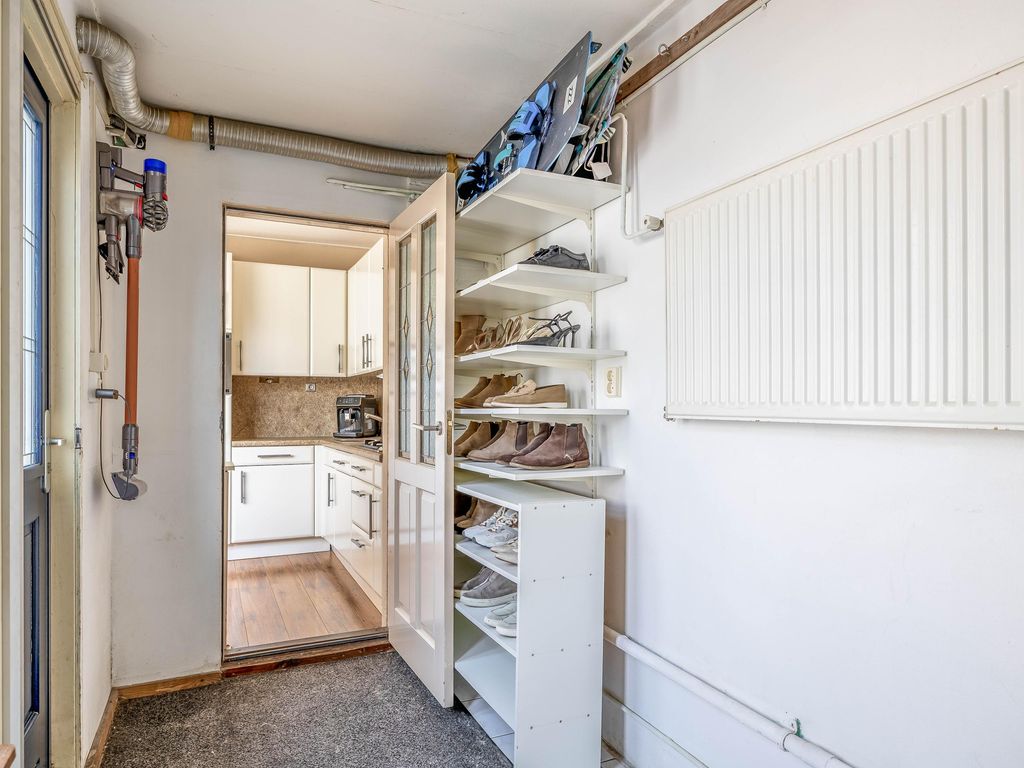 van Alkemadelaan 75, Brielle