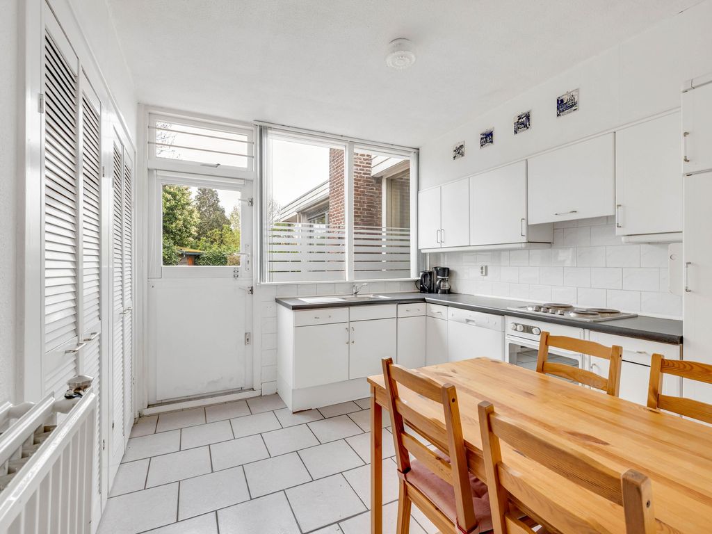 Zalmlaan 15, Zwartewaal