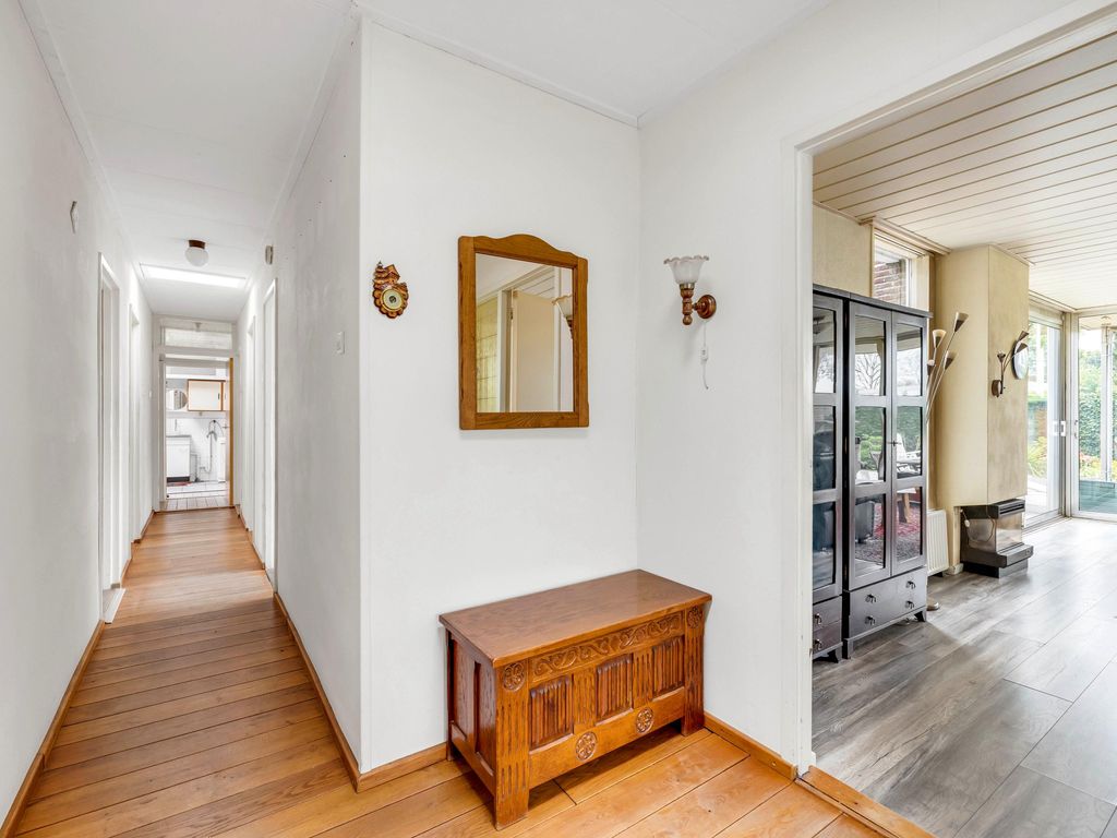 Zalmlaan 15, Zwartewaal