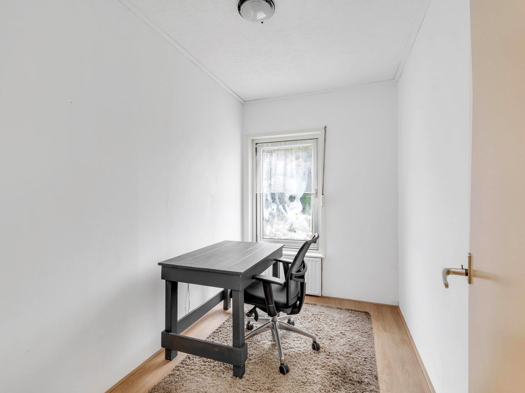 Zalmlaan 15, Zwartewaal