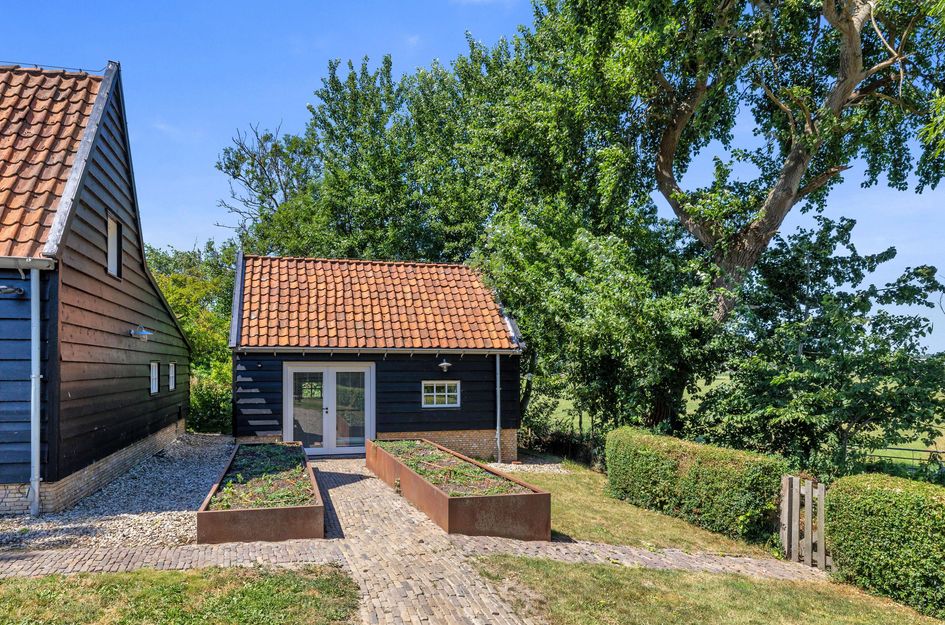Wouddijk 12