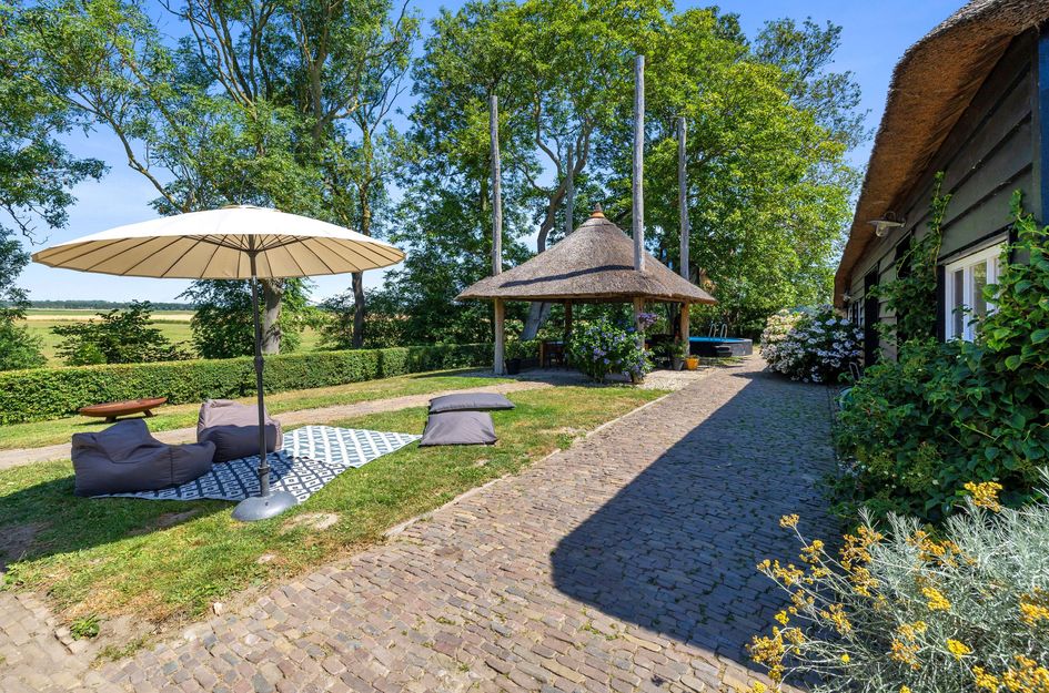 Wouddijk 12