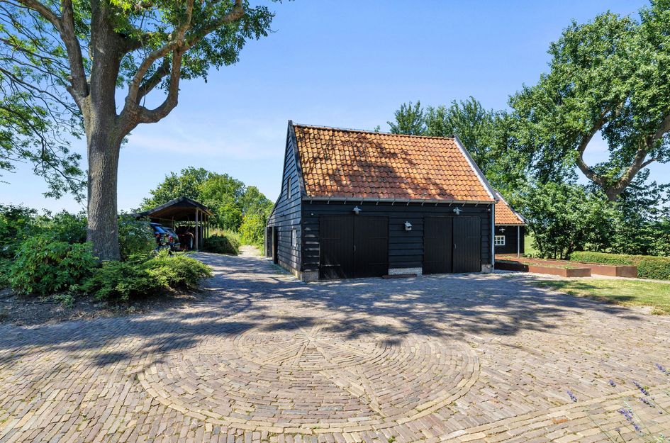 Wouddijk 12