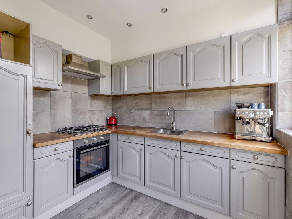 Mr P J Oudweg 21, Zuidland