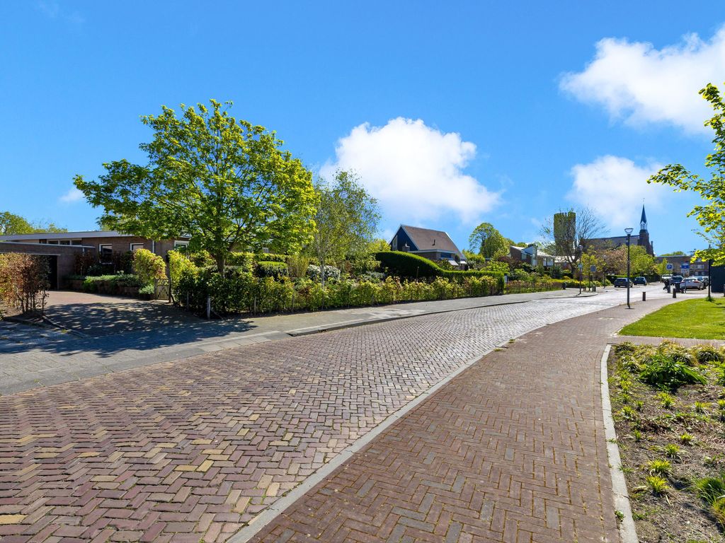 Opzoomerlaan 122, Hellevoetsluis