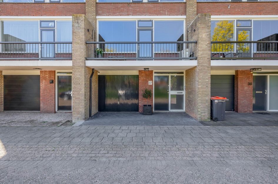 Frank van Borselenstraat 37