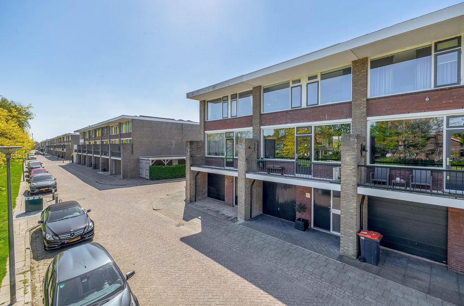 Frank van Borselenstraat 37
