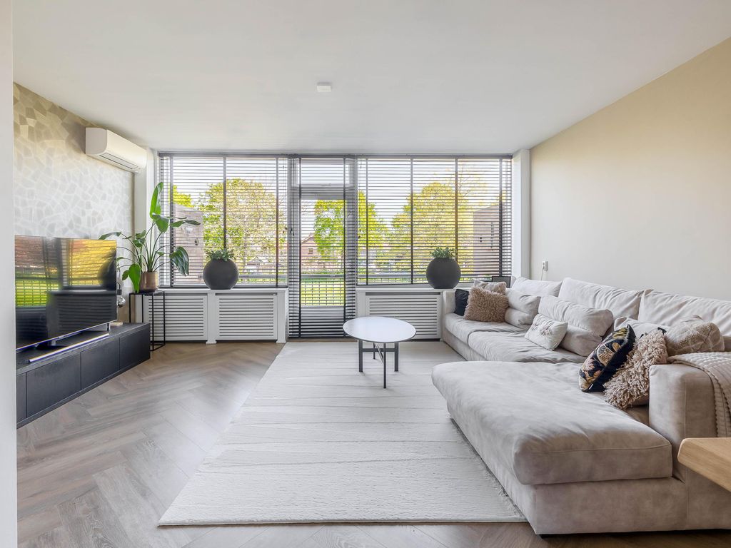 Frank van Borselenstraat 37, Brielle