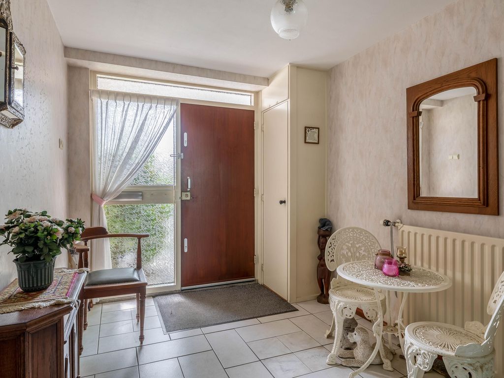 Mgr Smitstraat 42, Brielle