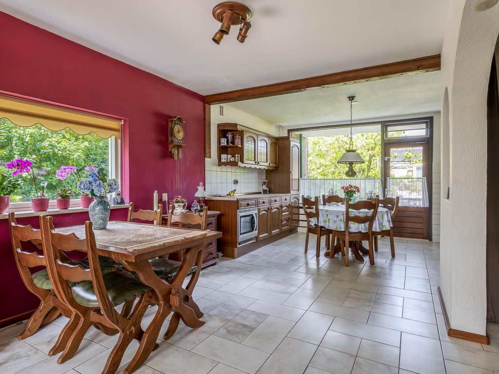 Mgr Smitstraat 42, Brielle