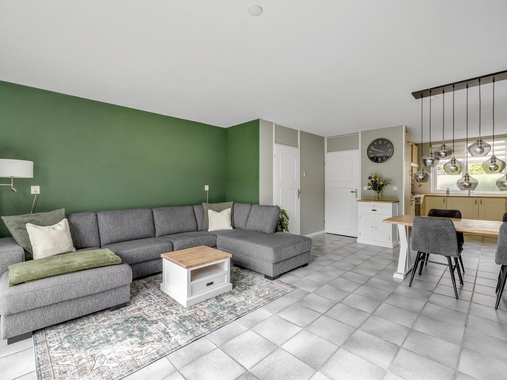 Lamoen 19, Brielle