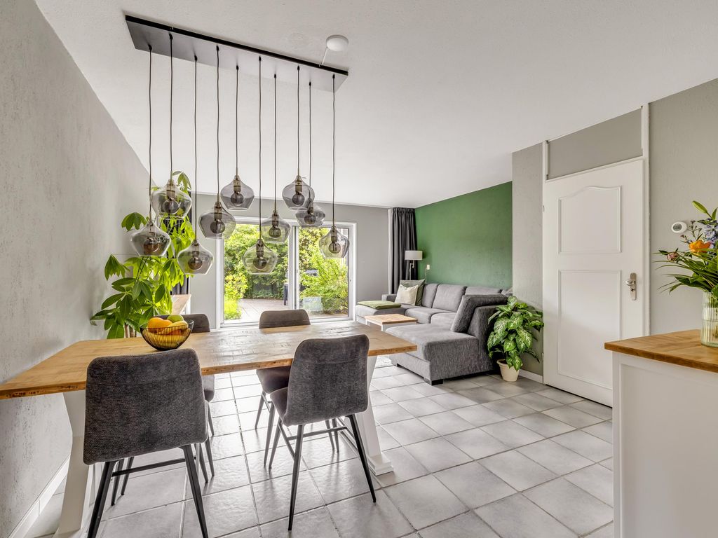 Lamoen 19, Brielle